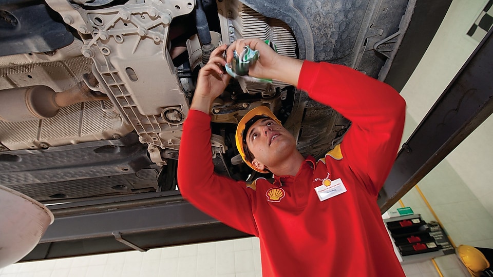 Shell Lubricants for auto and truck dealers