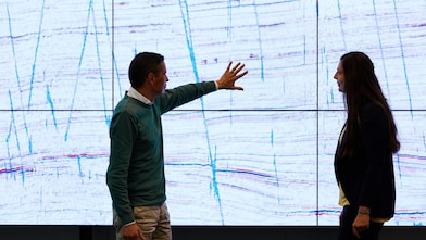 STCA (Shell Technology Centre Amsterdam) 2019 FaultCrawler deep learning