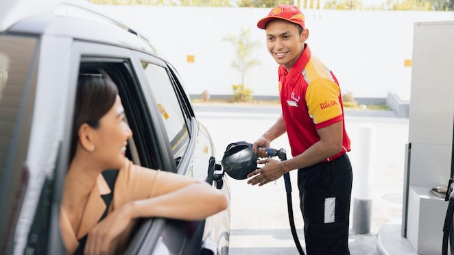 7 tips for saving gas and beating the christmas traffic