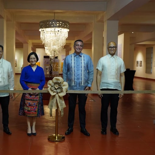 Shell Pilipinas and the National Museum of the Philippines opened its first-ever Shell National Students Art Competition Exhibit entitled, 'Onwards and Upwards: Revelations on Filipino Resilience and Excellence through Shell National Students Art Competition Artworks,' showcasing the work of winners from 2020 to 2023. L-R: Serge Bernal Jr., Vice President for Corporate Relations, Shell Pilipinas; Lorelie Quiambao-Osial, President and CEO, Shell Pilipinas; Jeremy Barns, Director General, National Museum of the Philippines; Jorell Legaspi, Deputy Director General, National Museum of the Philippines.