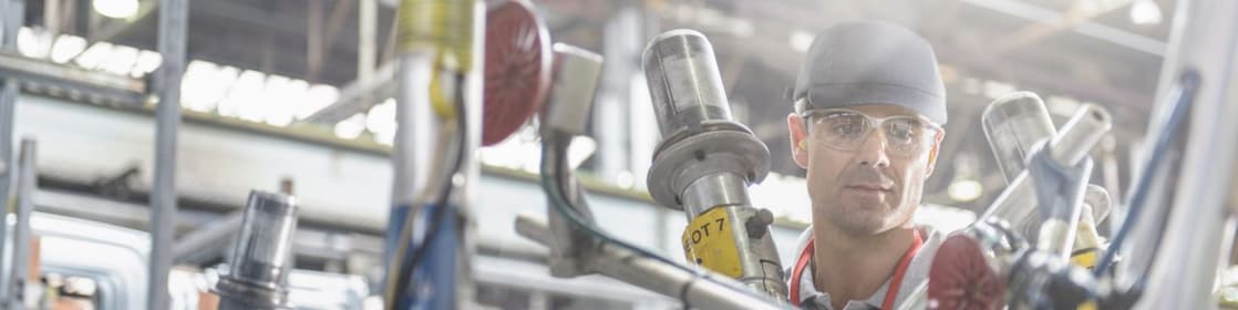 Engineer working with Shell Lubricants