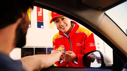Shell Employee on Station