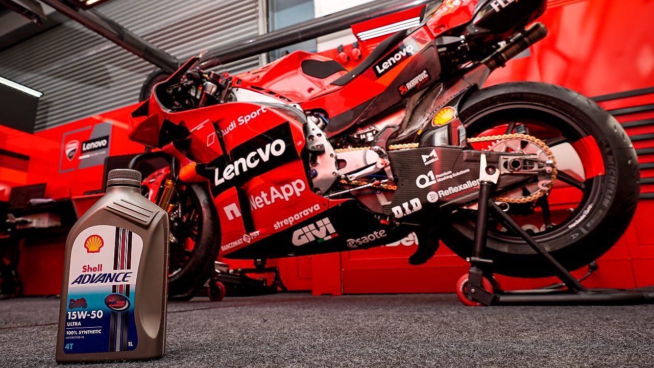 Man riding a bike which is using the Superior Engine Oil For Bikes