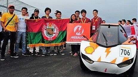 Rangel Daroya, manager of Team Dagisik (front, 3rd from right) during the flag-off ceremony of the local edition of the competition recently held at Clark International Speedway