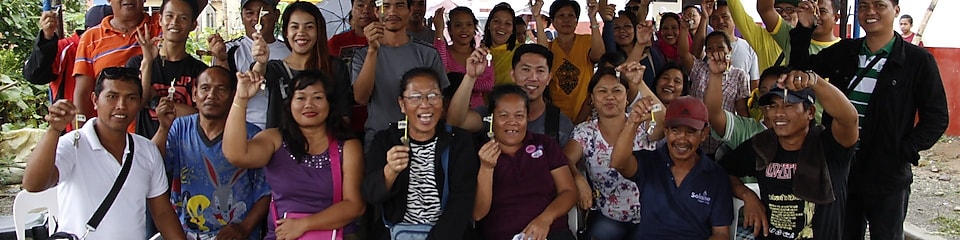 Second batch of beneficiaries with their house keys